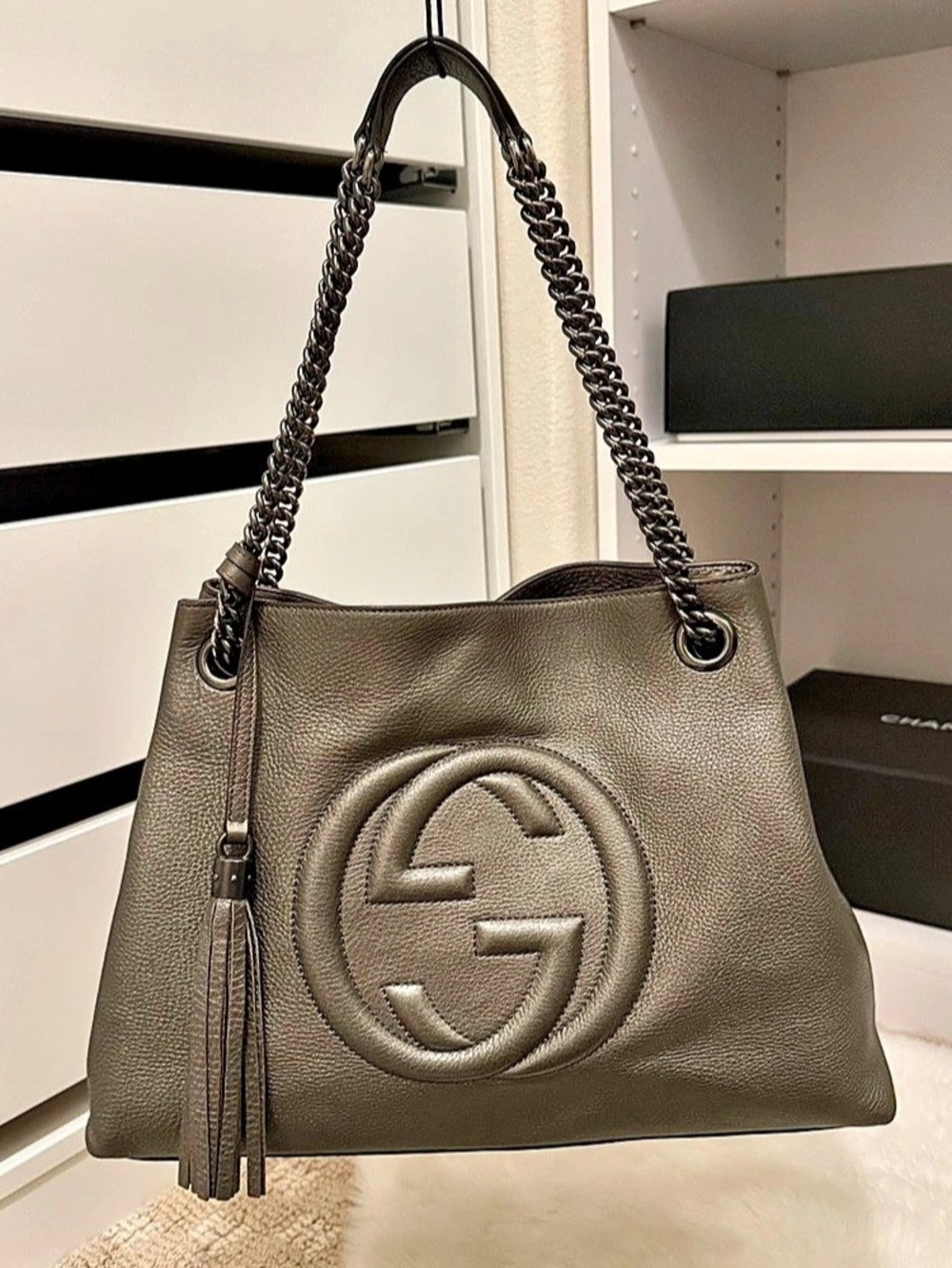 Gucci Soho Chain Shoulder Bag Shoulder Bag in Brown